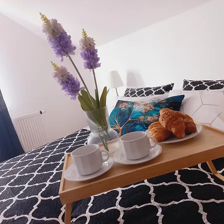 Apartment 95 M2 - 300 Metrow Od Morza, 50 Metrow Od Jeziora Jamno