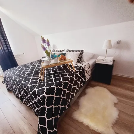 アパート 95 M2 - 300 Metrow Od Morza, 50 Metrow Od Jeziora Jamno *